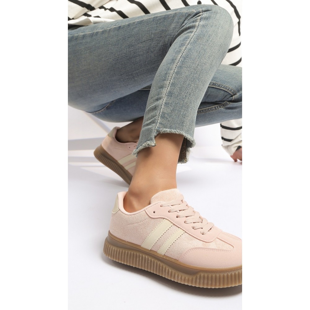 Trainer in pink