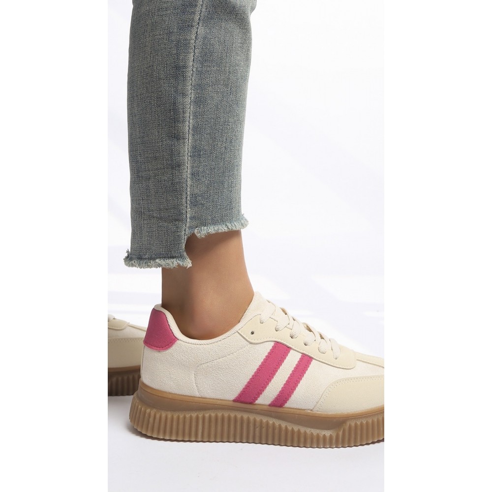 Trainer in cream