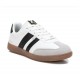 Trainer in white from Xti