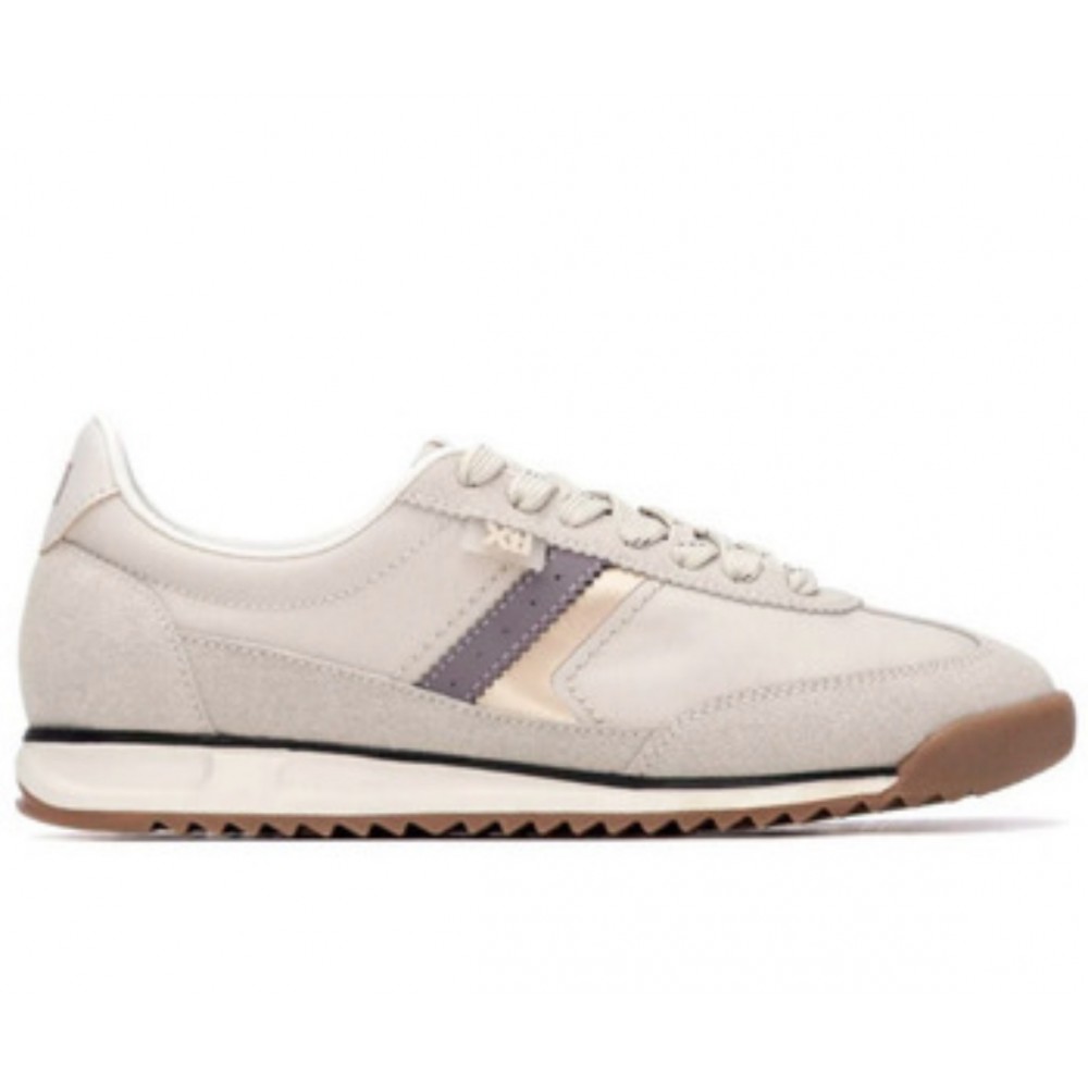 Trainer in beige from Xti 