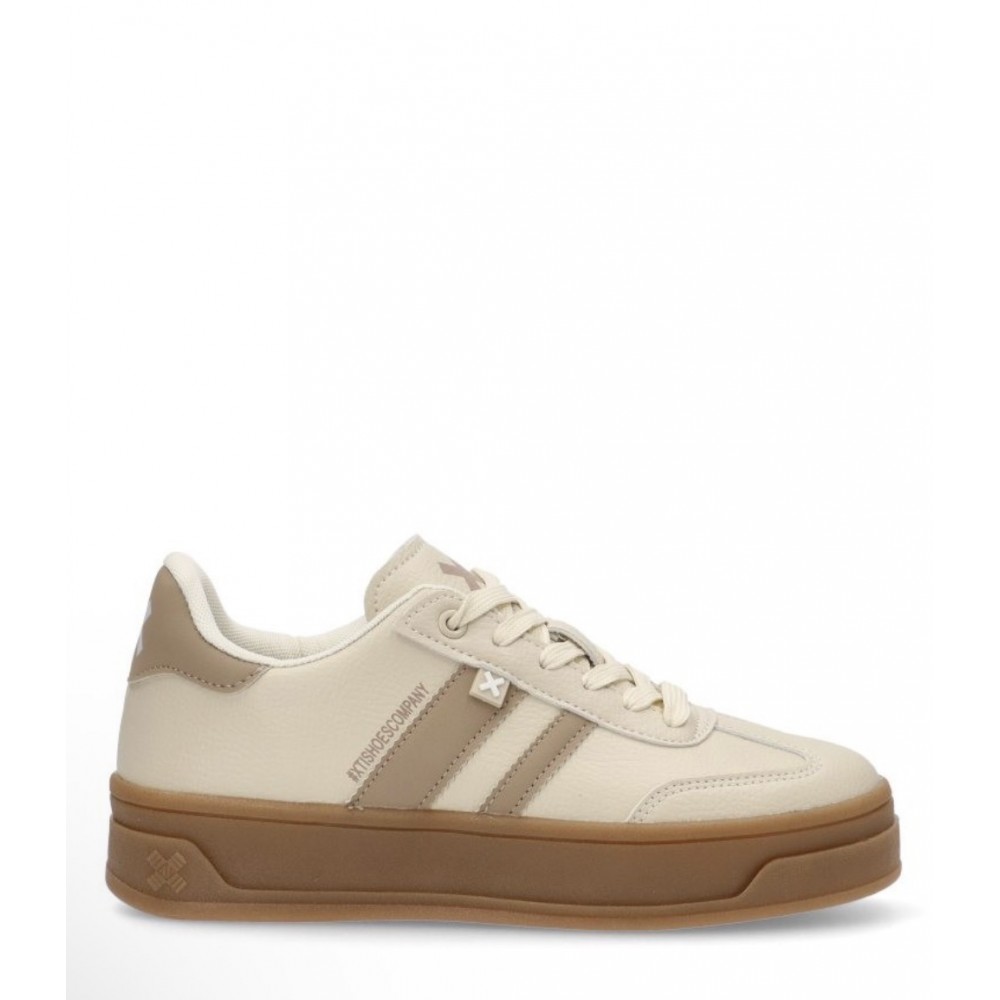 Trainer from Xti in beige 