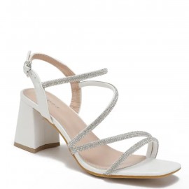 Dress sandal in white with bling detail