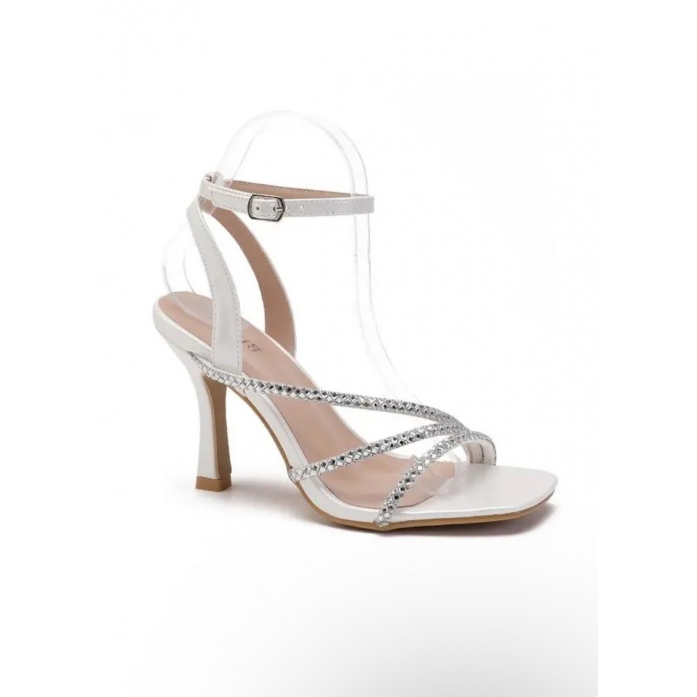 Dress sandal with stiletto heel in white