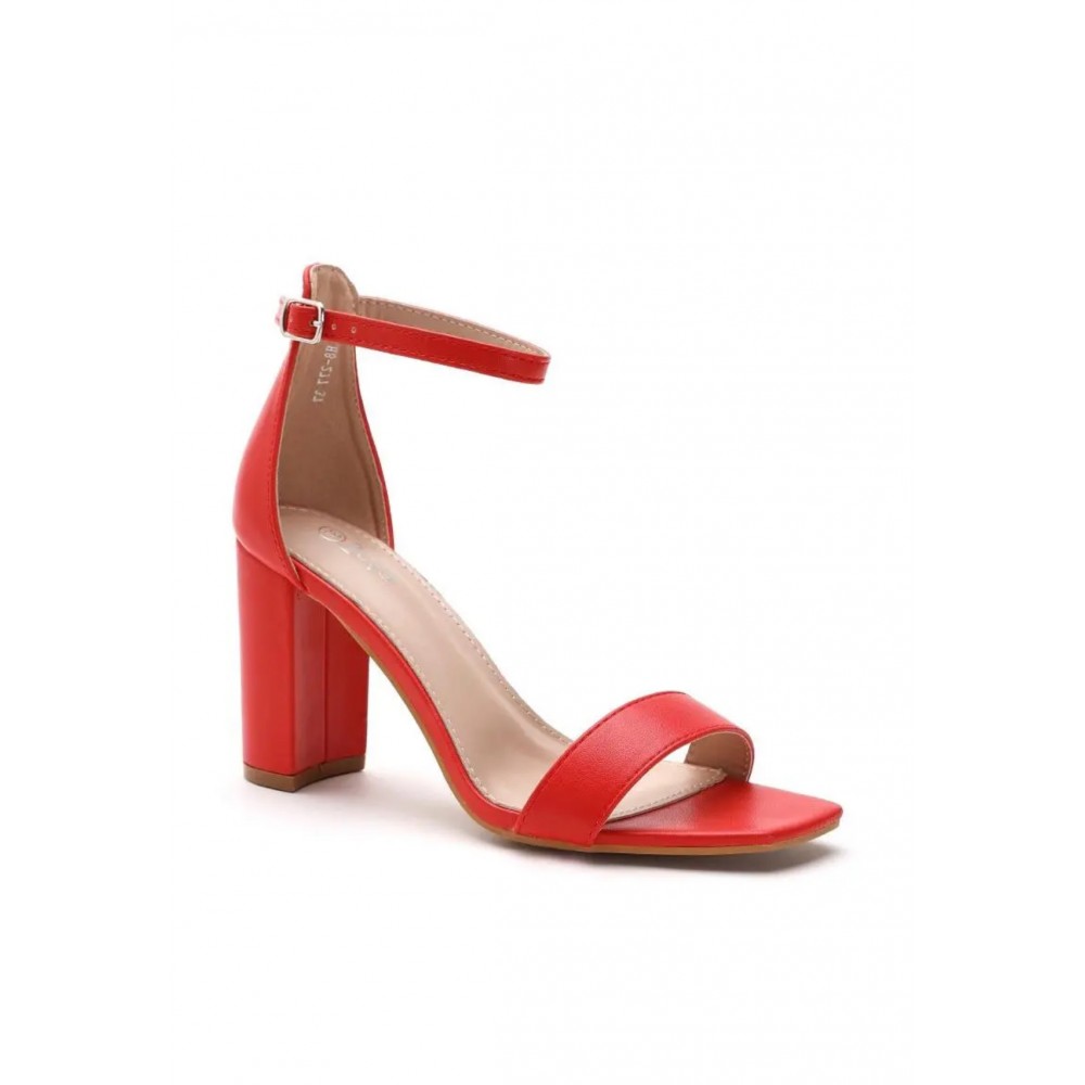 Dress sandal in red with a block heel